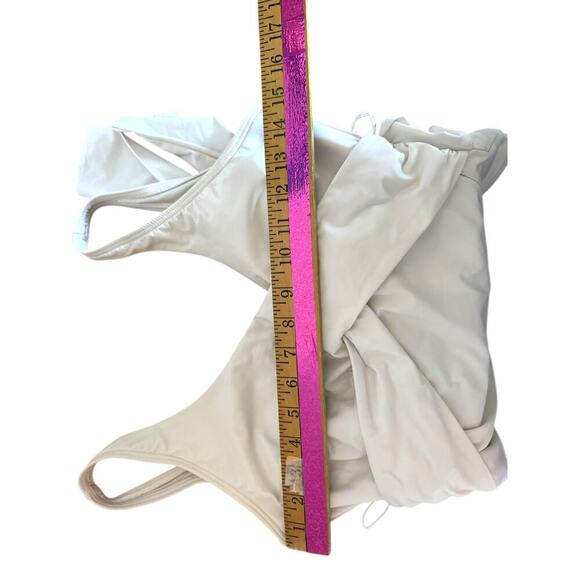 Tommy Bahama Women’s One-Piece Swimsuit – Style TSW7012P  10 Pearl (off-white - Picture 8 of 11